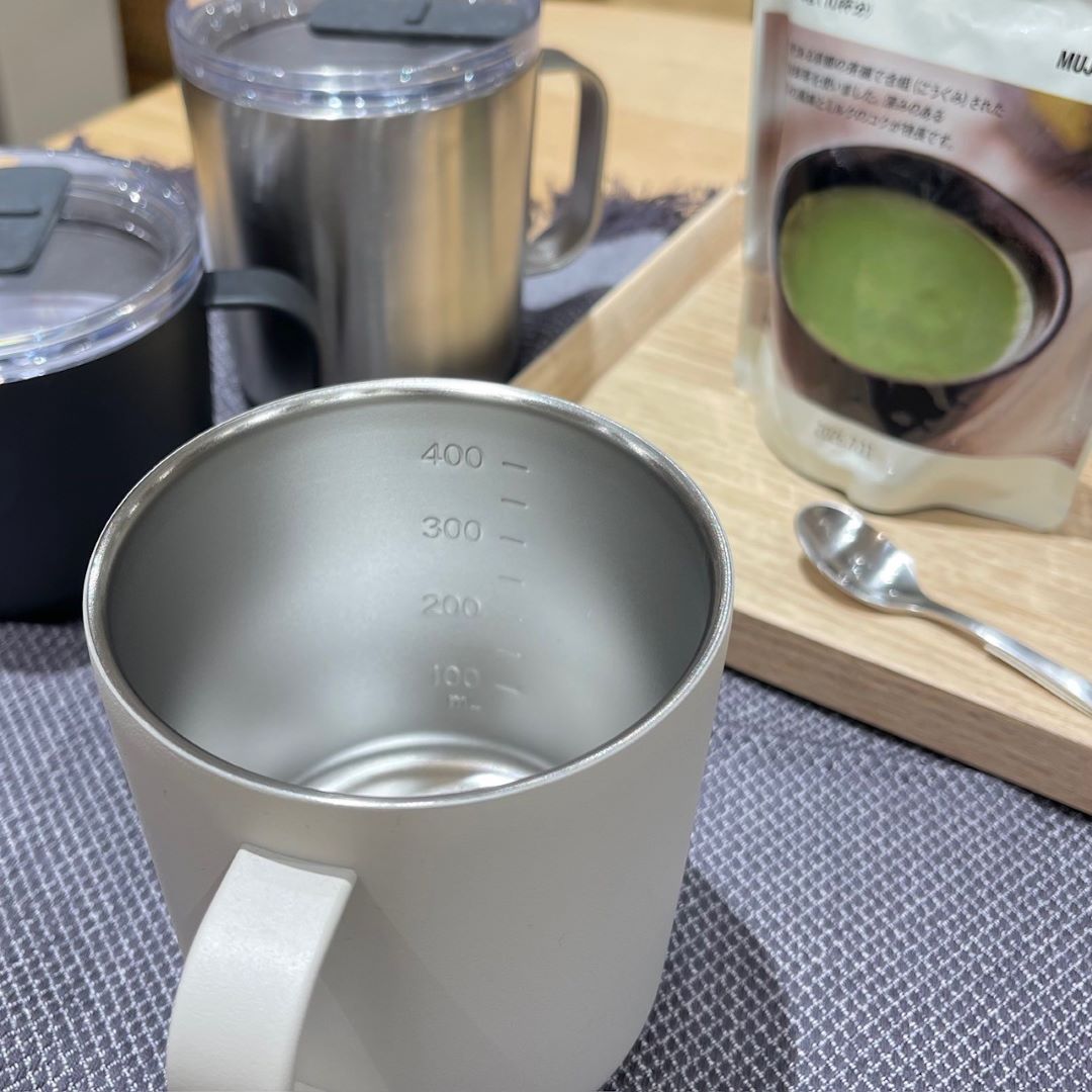 カップ　目盛り