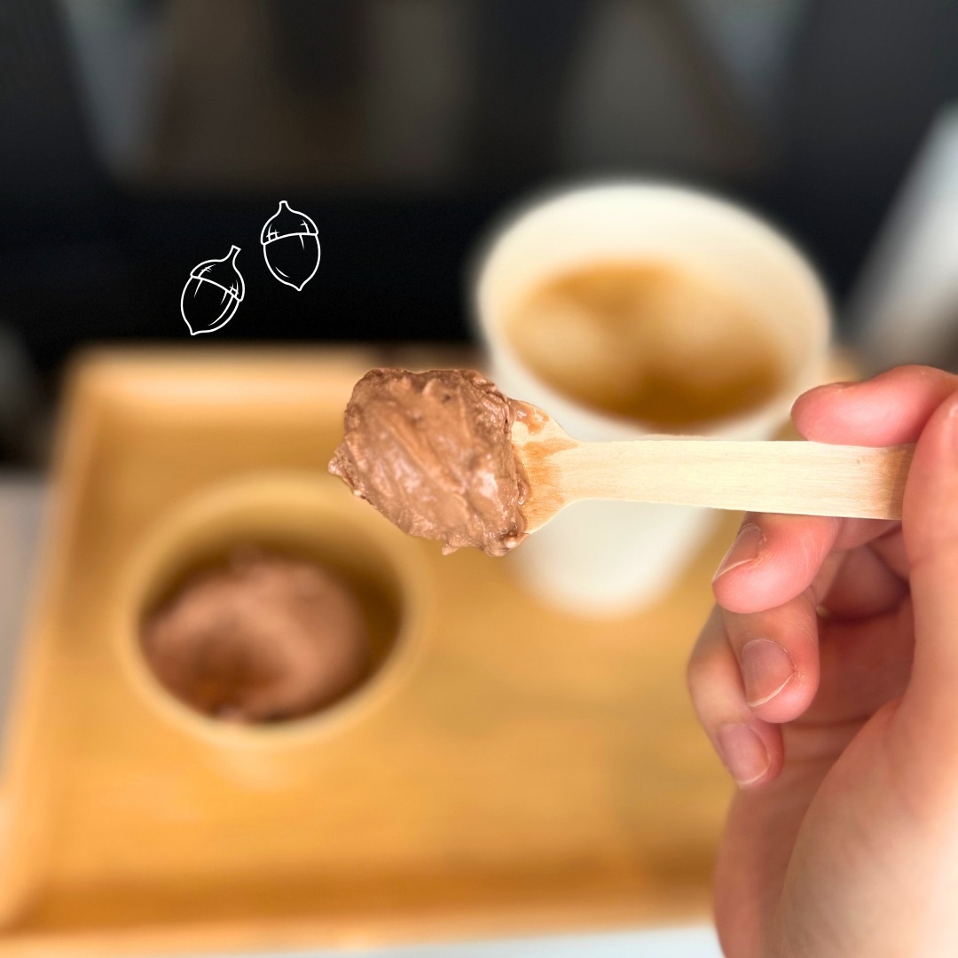 チョコナッツコーヒーアイスとカフェラテ