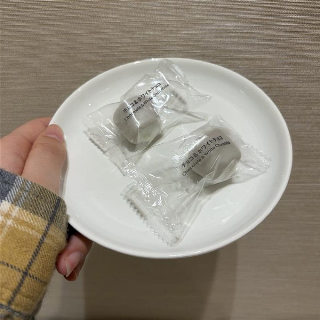 チョコホワイト