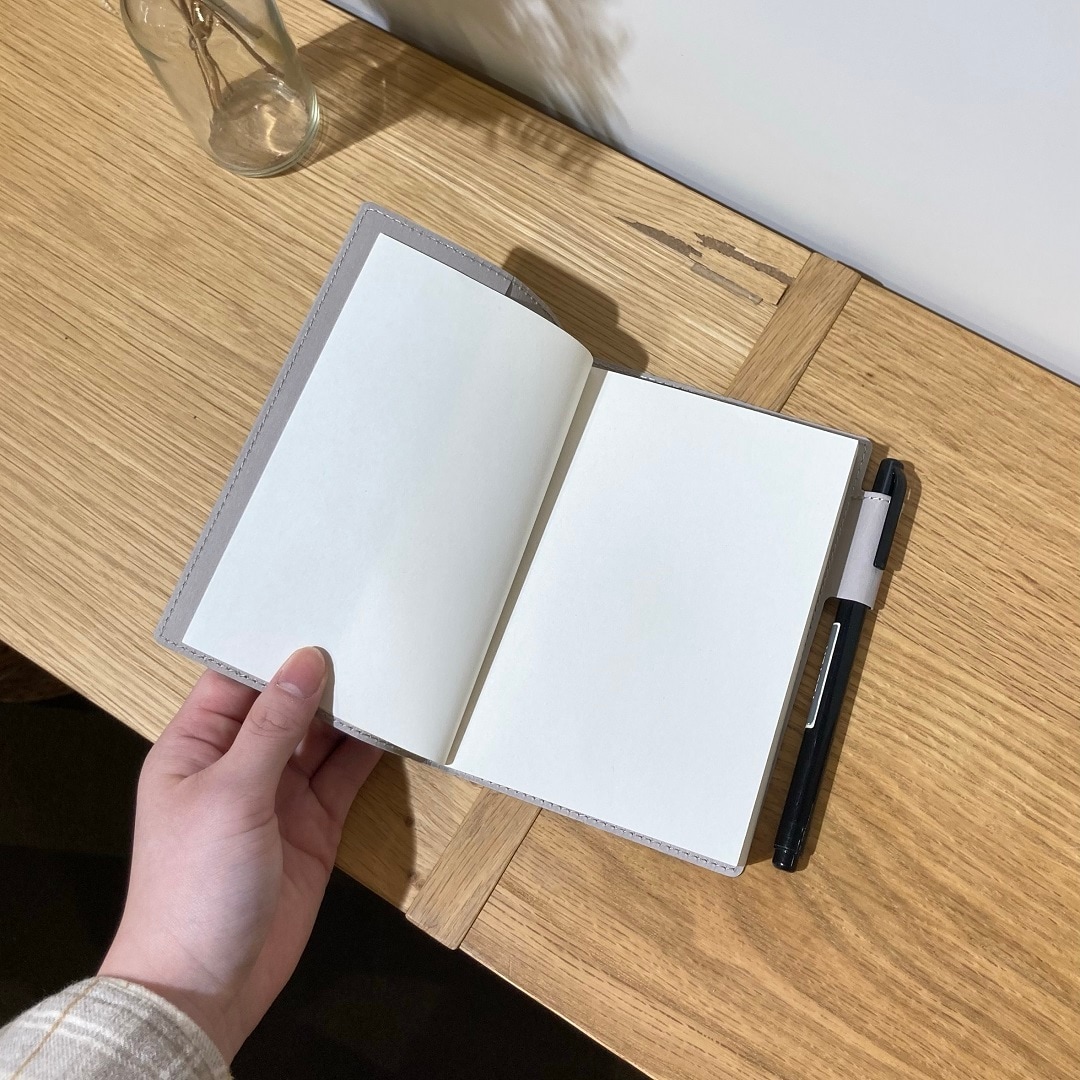 ジーンズラベル　ノートカバー中身