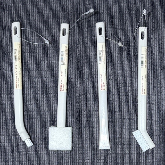 隙間の掃除グッズ