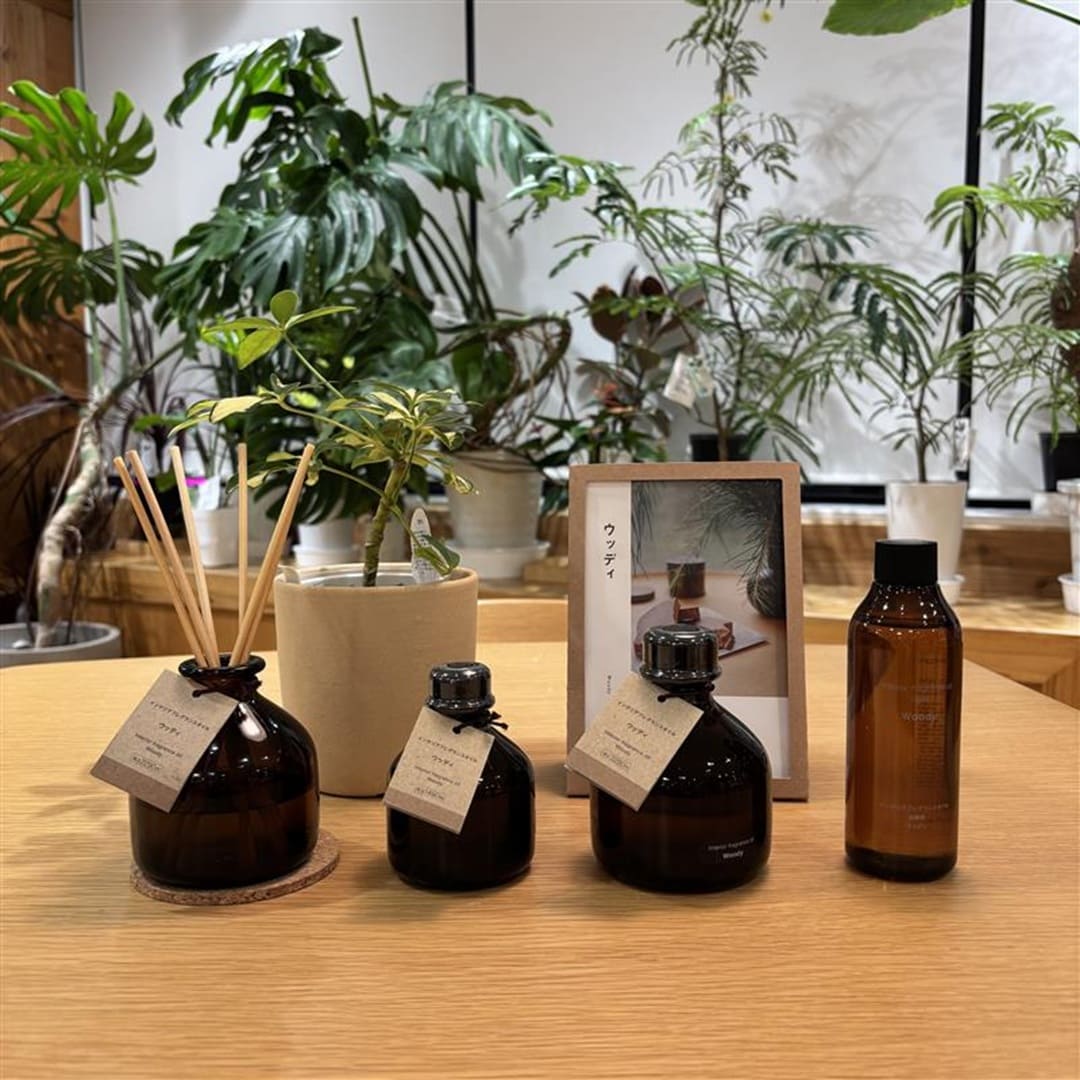 インテリアフレグランスオイル　ウッディ
