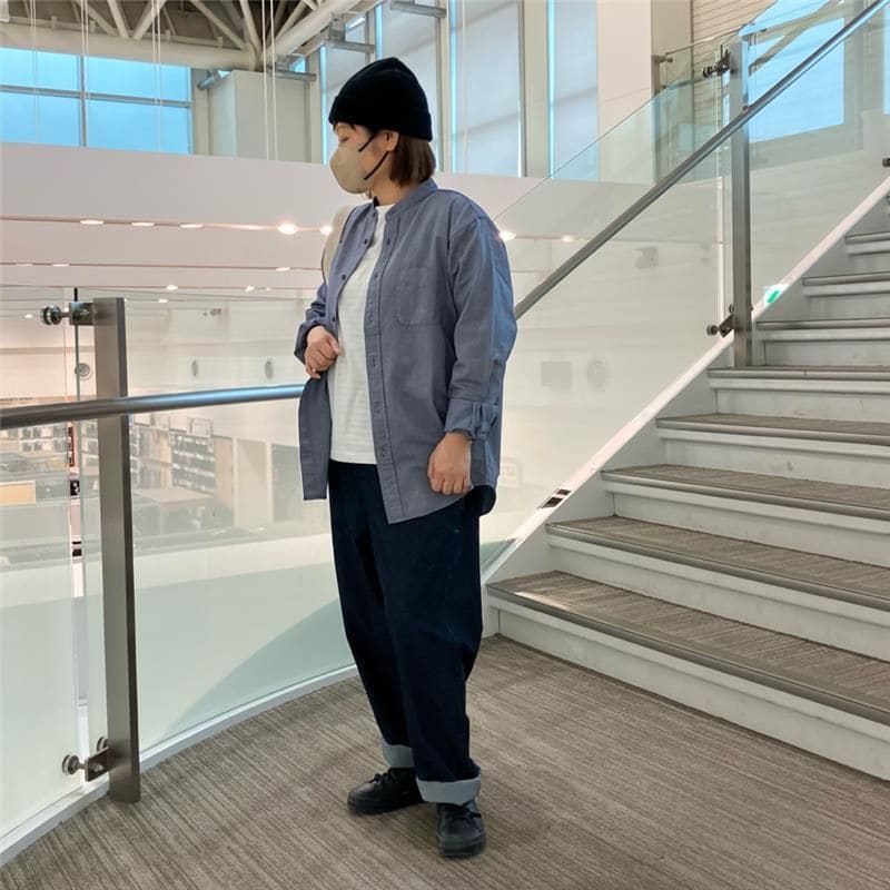 スタンドカラーシャツ