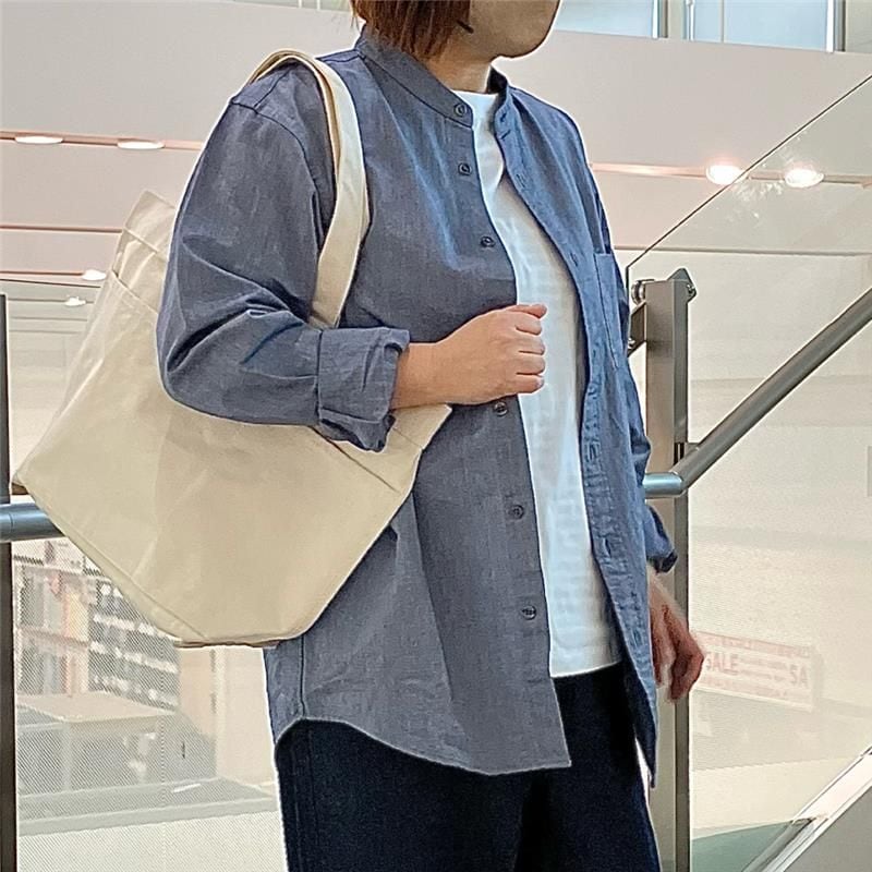 スタンドカラーシャツ