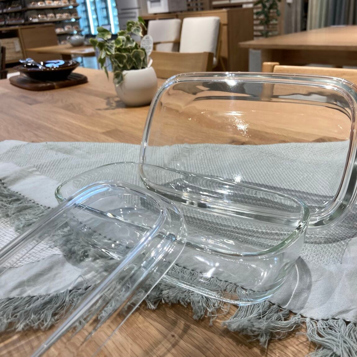 046832 260320 01.02.jp