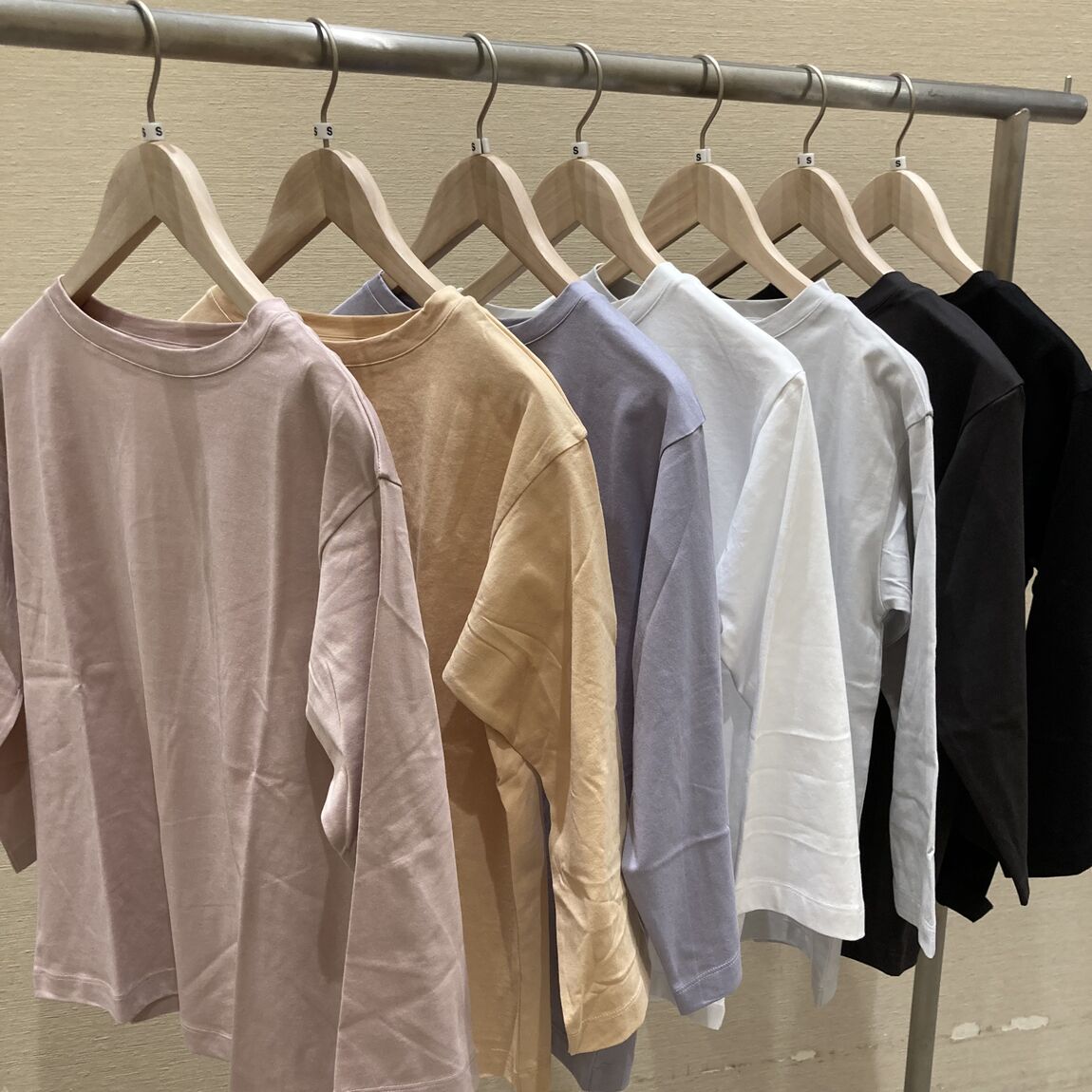 カラーラインナップ