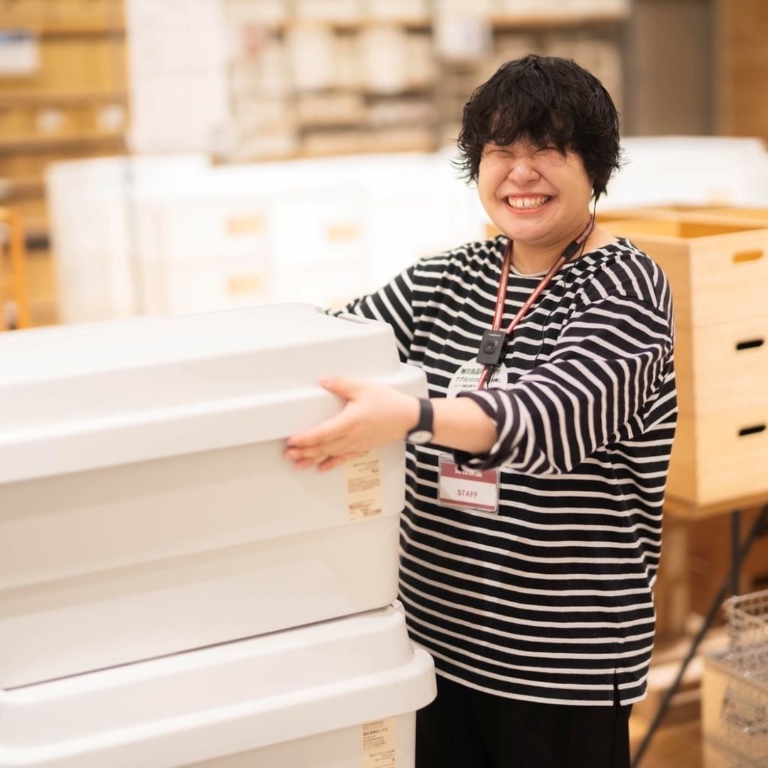 45725スタッフ募集