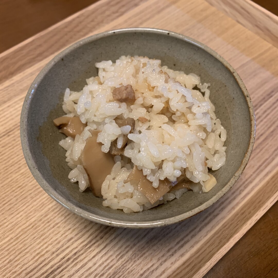 松茸と鶏肉のごはん