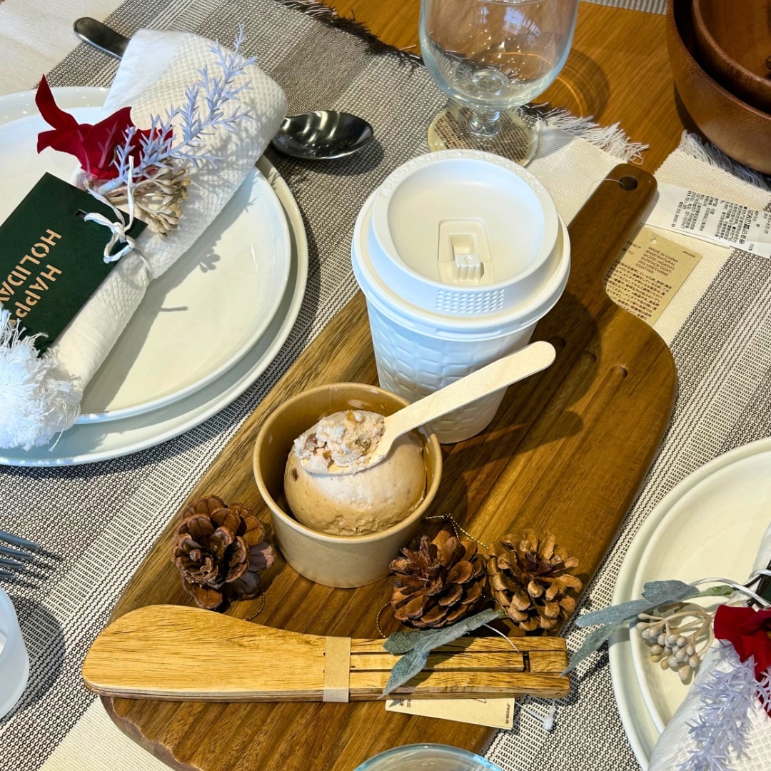 ジンジャーブレッドラテとマロンアイス