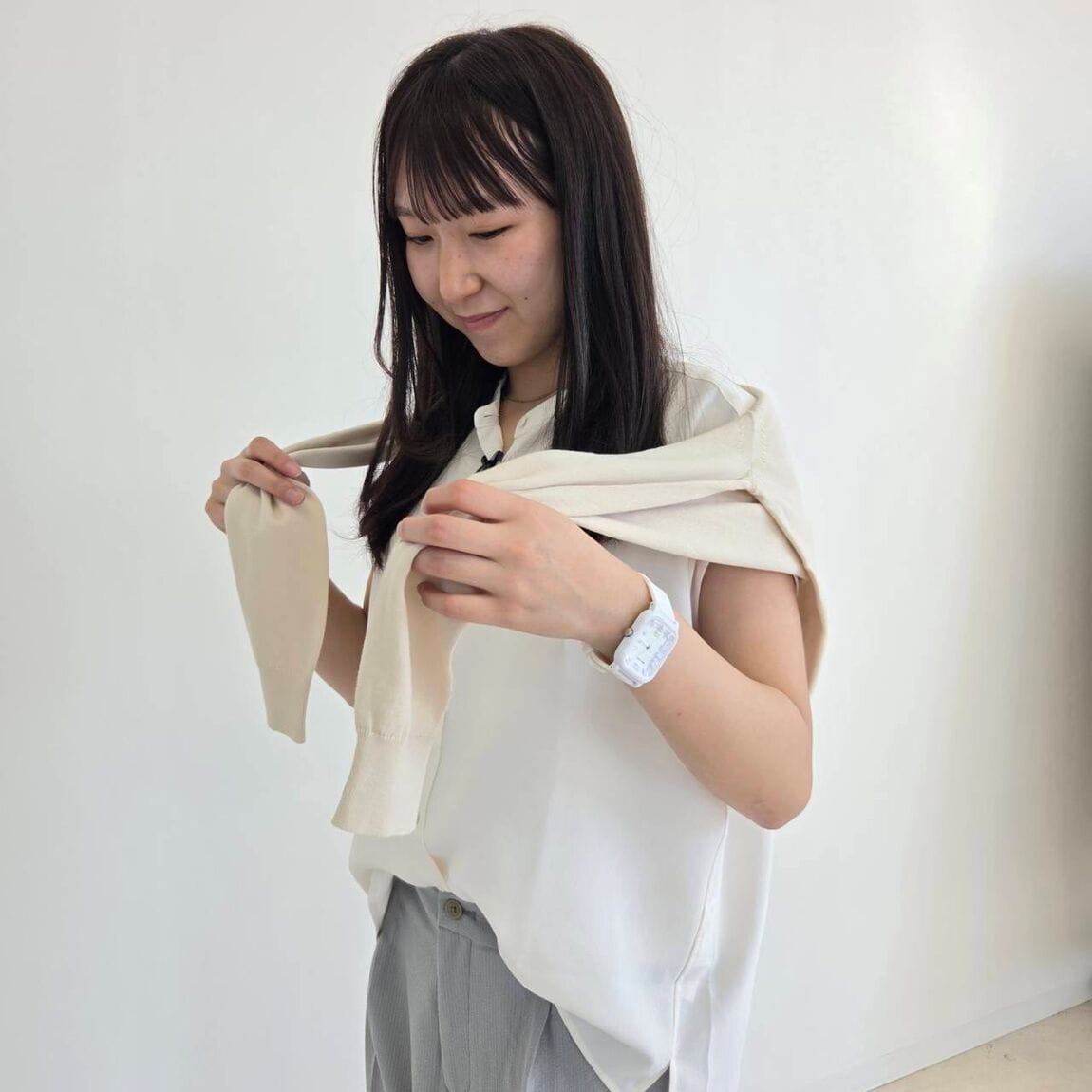 こ３