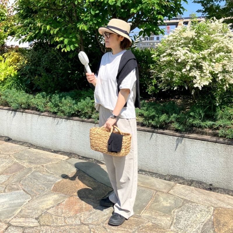 風を通すイージーパンツ