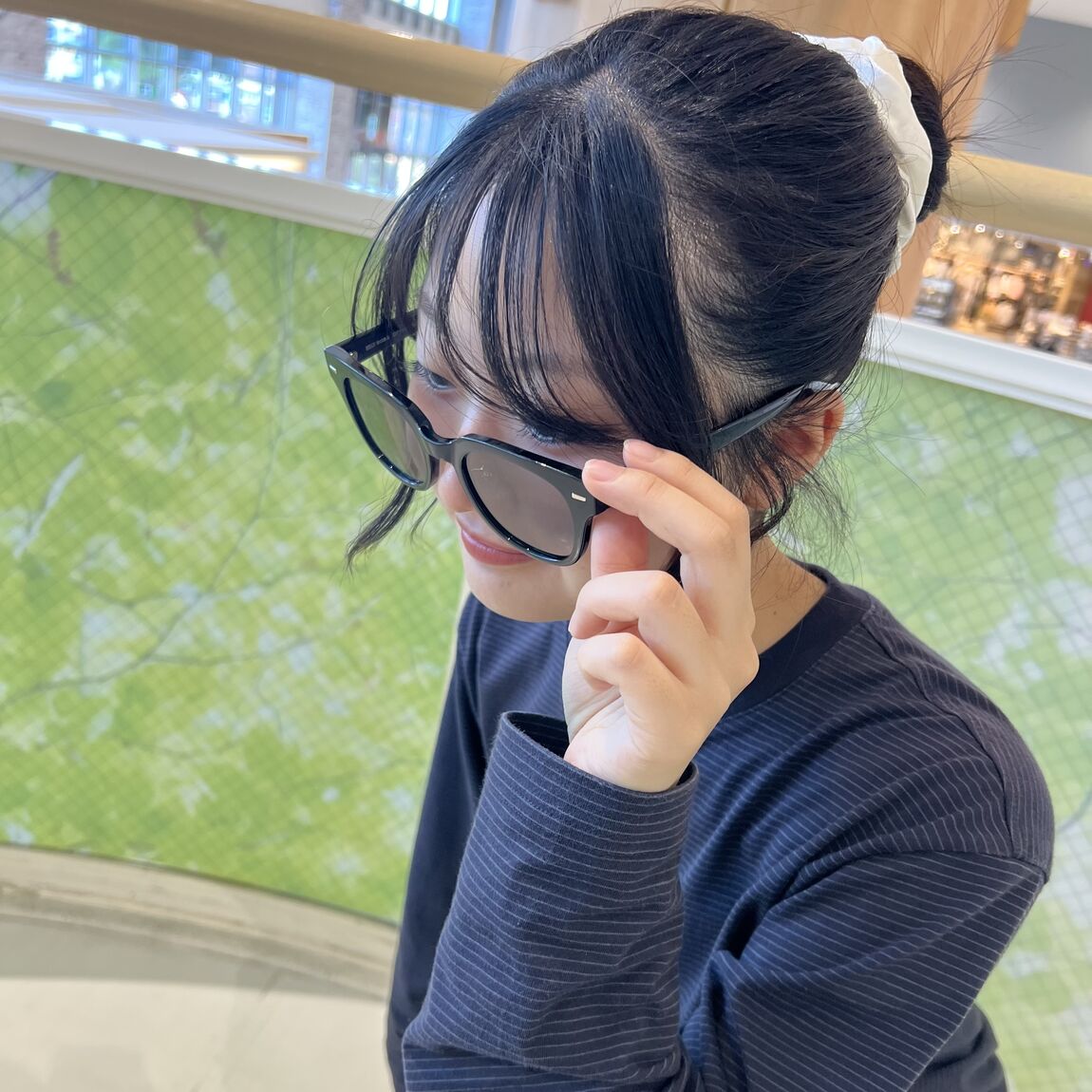 UV400　ウェリントン型　黒　アップ