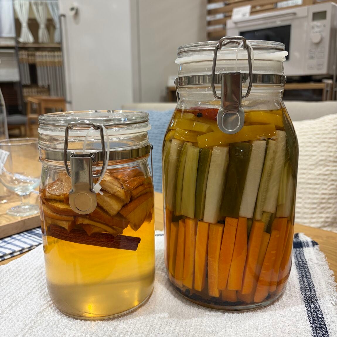 【イオンモール須坂」今の時期にピッタリ！見た目もおしゃれな「取っ手付き果実酒用ビン」