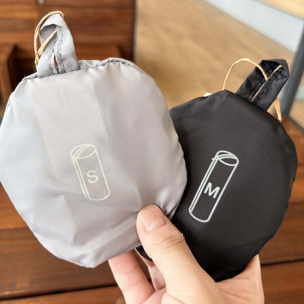 たためるケース筒型
