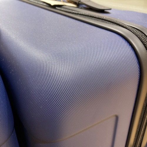 【コープさっぽろソシア】自分らしい色のキャリーケースで旅に出かけませんか_0NFarK
