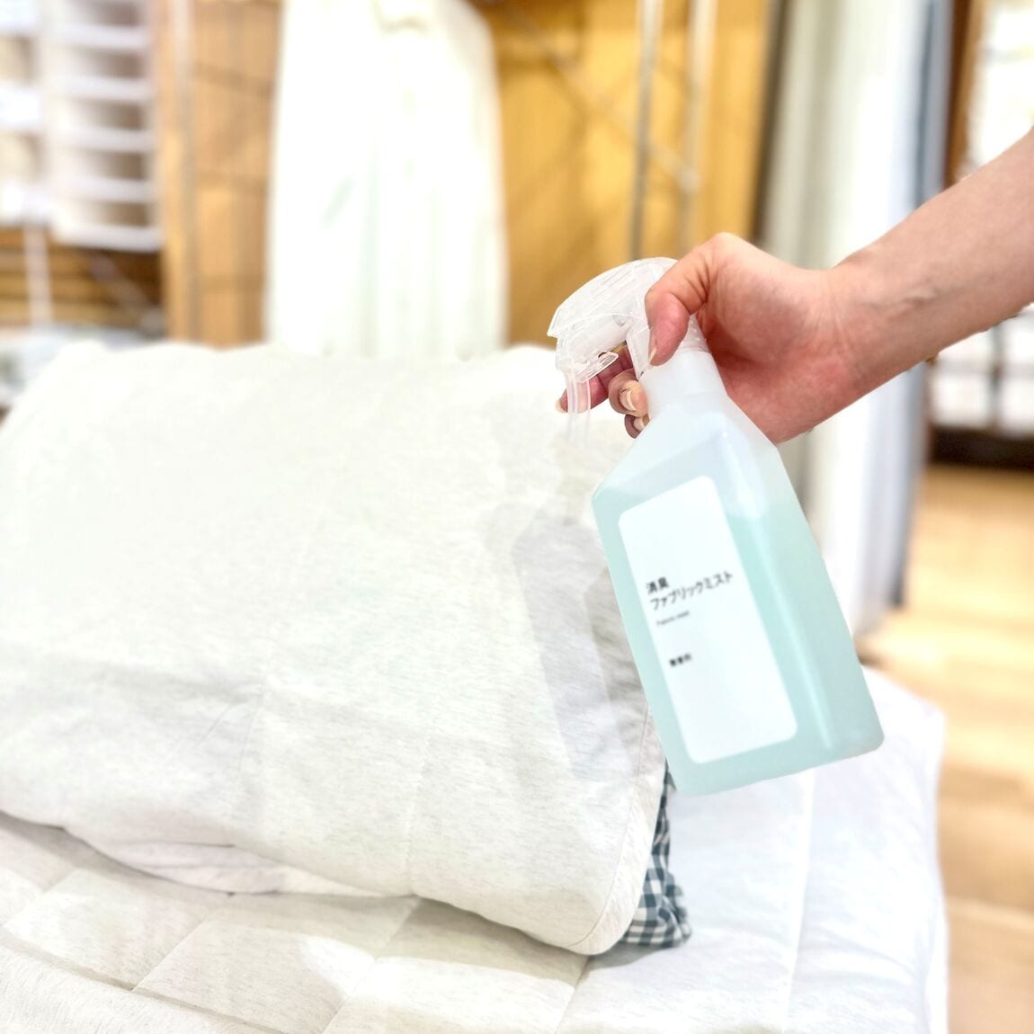 【吉祥寺マルイ】気になる汗やにおいに、消臭ファブリックミスト。_tiIXJ2