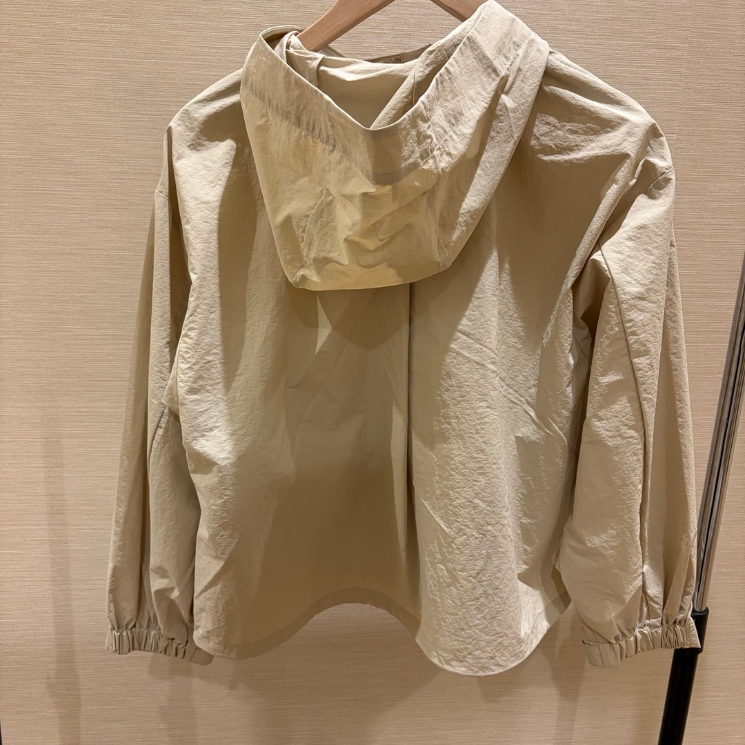 【エキソアレ西神中央】新商品のご紹介 | 婦人　撥水UVカット　ポケッタブルフードブルゾン_GjtOm8