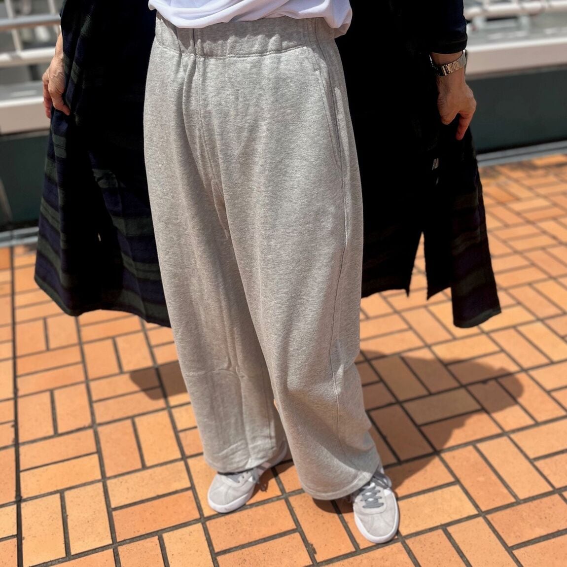 【アミコ東館】身長162㎝_6iO46d