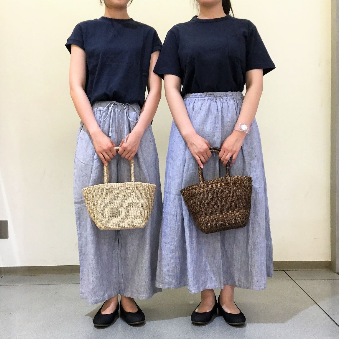 ア
