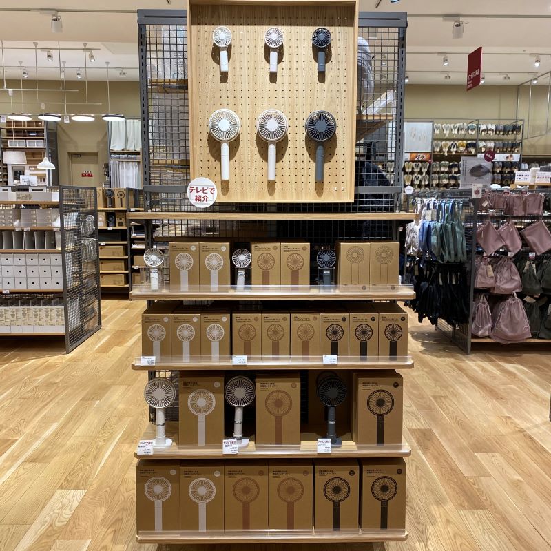 ハンディファン売場