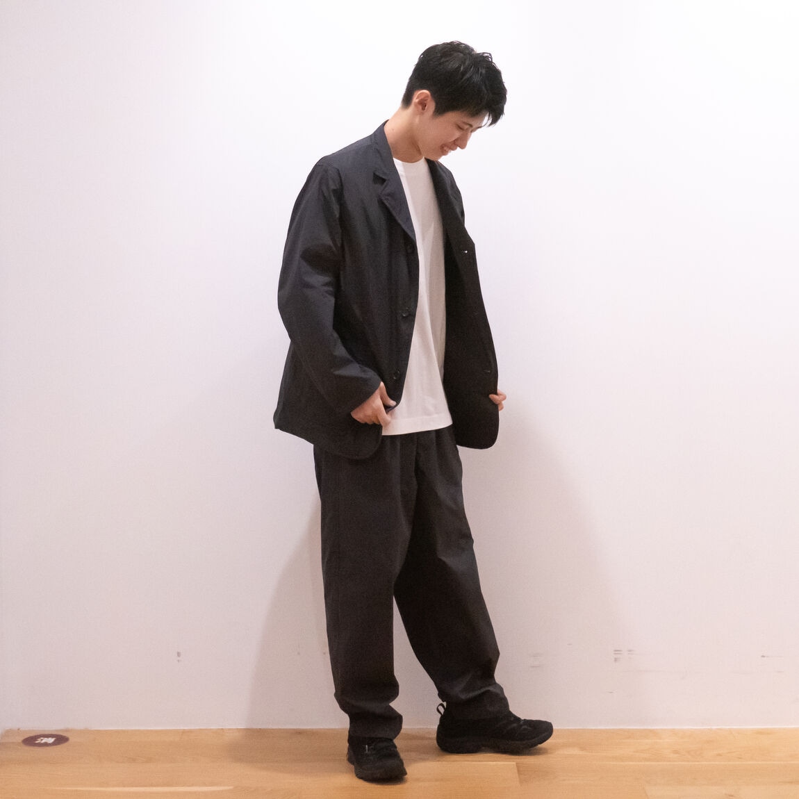 【グランフロント大阪】身長175cm_9urujQ