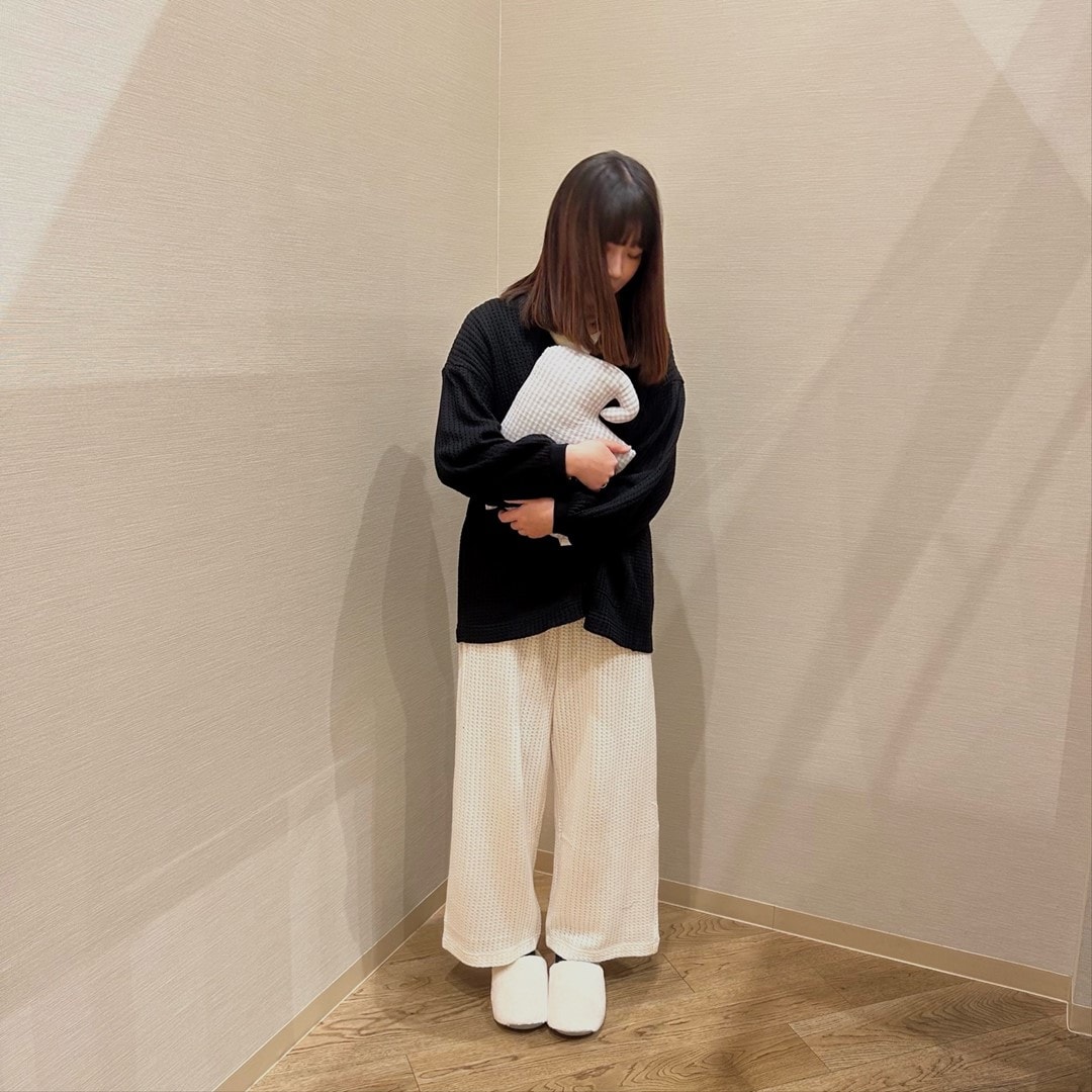 046867_20251214_01_02