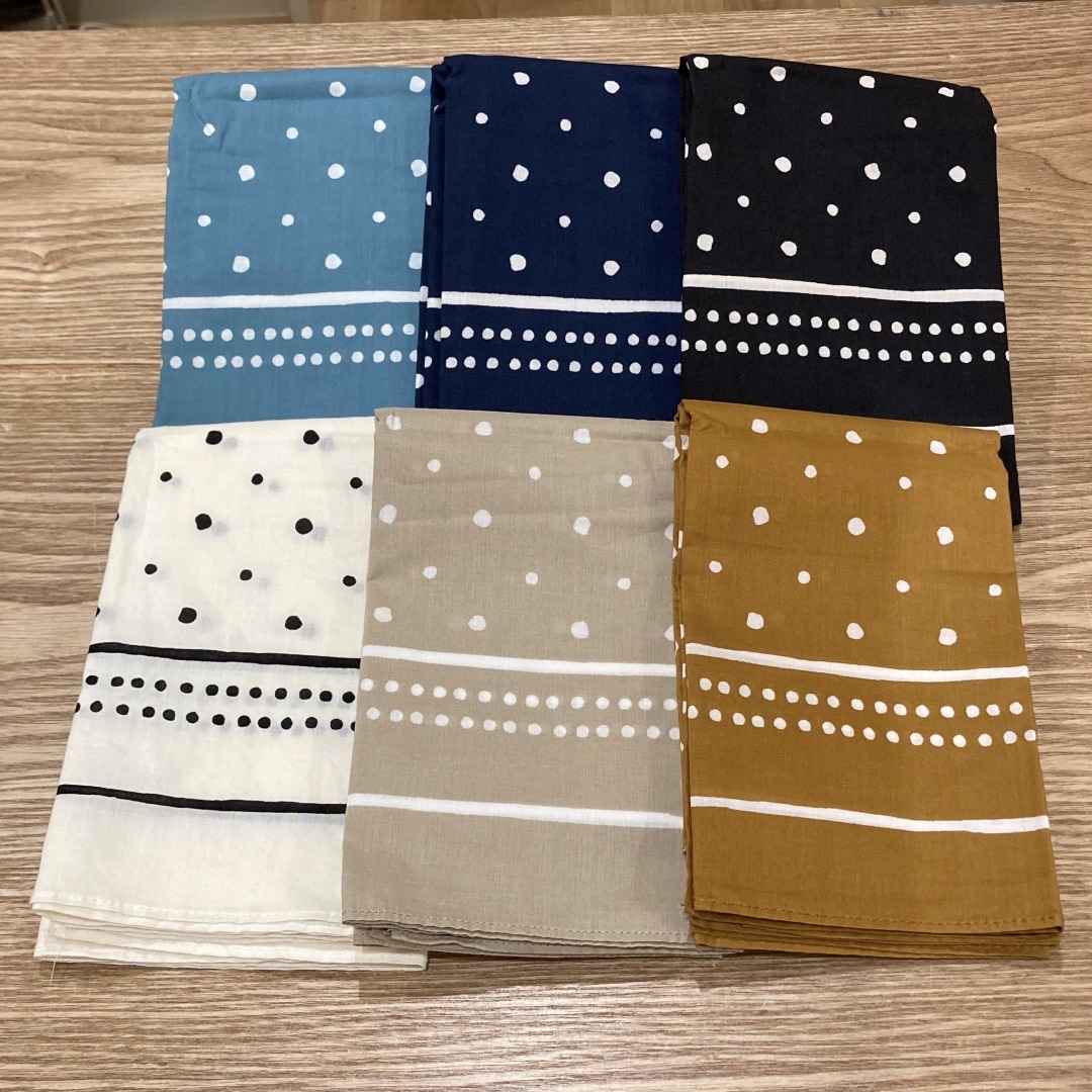 スタッフがおすすめする母の日ギフト　衣服雑貨編