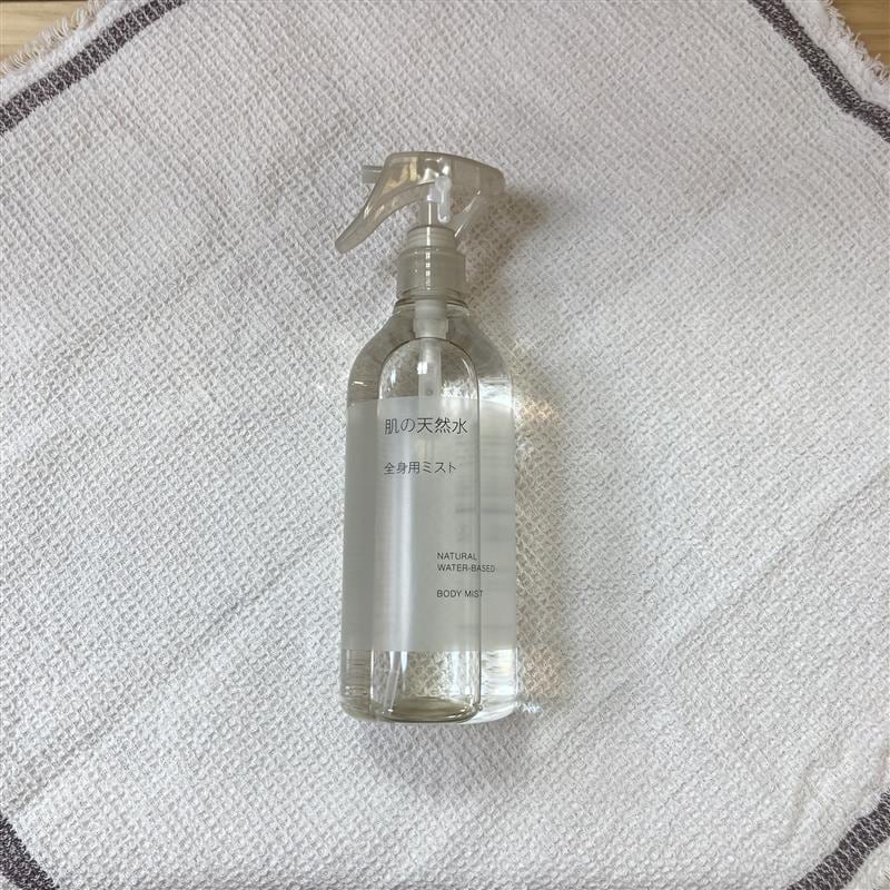 肌の天然水ミスト