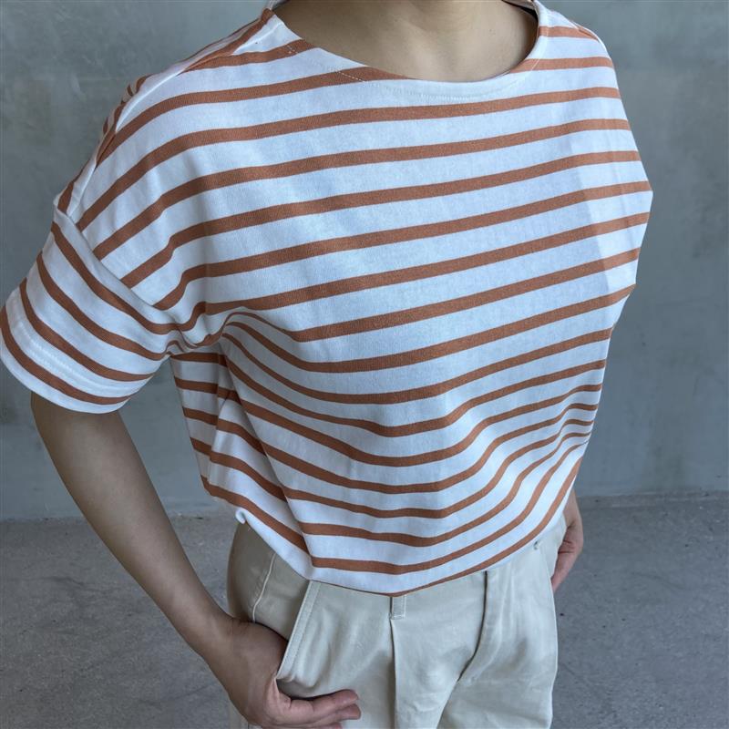ボーダーボートネック半袖Ｔシャツ半身