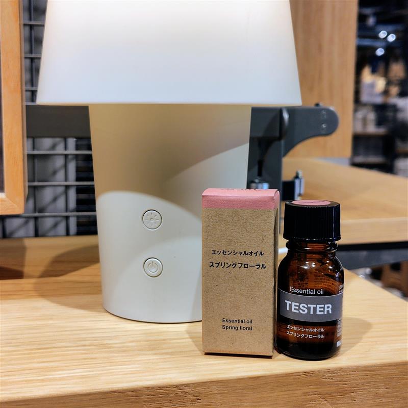 エッセンシャルオイルスプリングフローラル