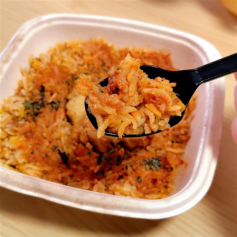 チキンビリヤニ箸あげ