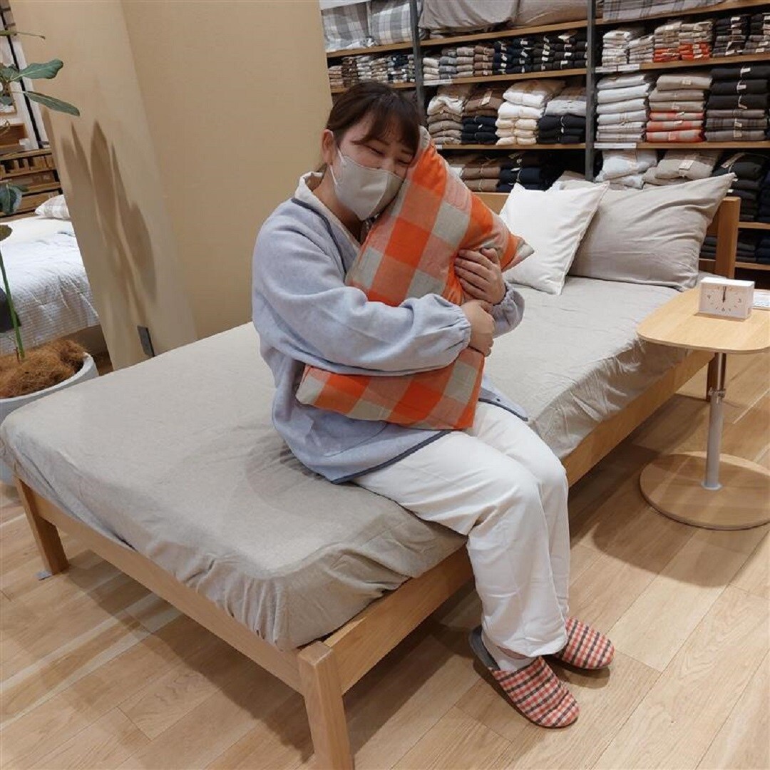 スタッフ