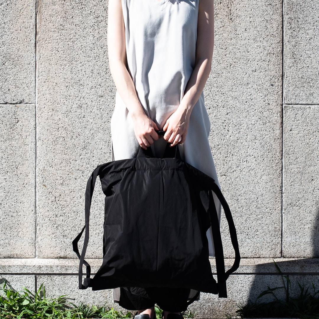backpack_BK手持ち正面.jpg 