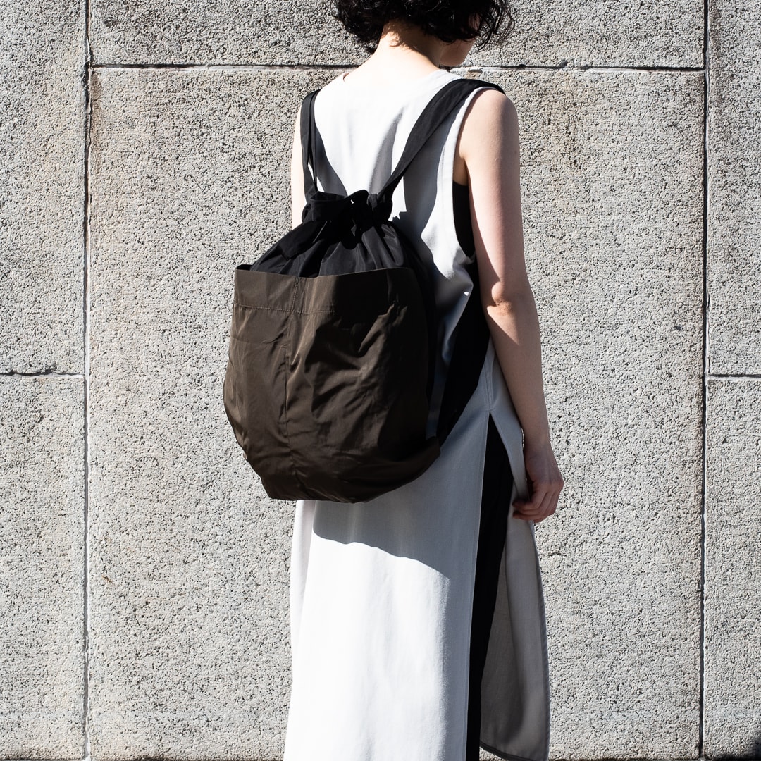 backpack_BKKH斜め後ろ.jpg 