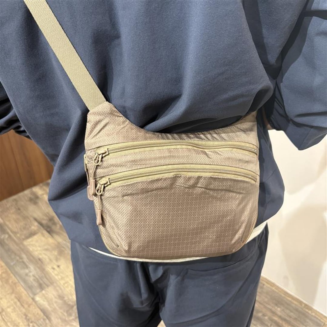 【イオンモール筑紫野】　身長175㎝