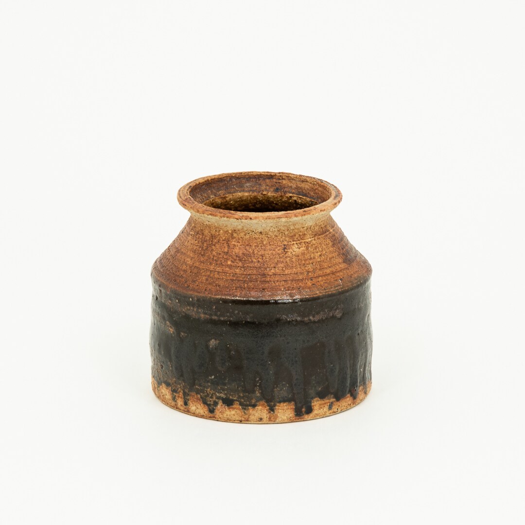 bio 44 Vase Raija Tuumi_1.jpg
