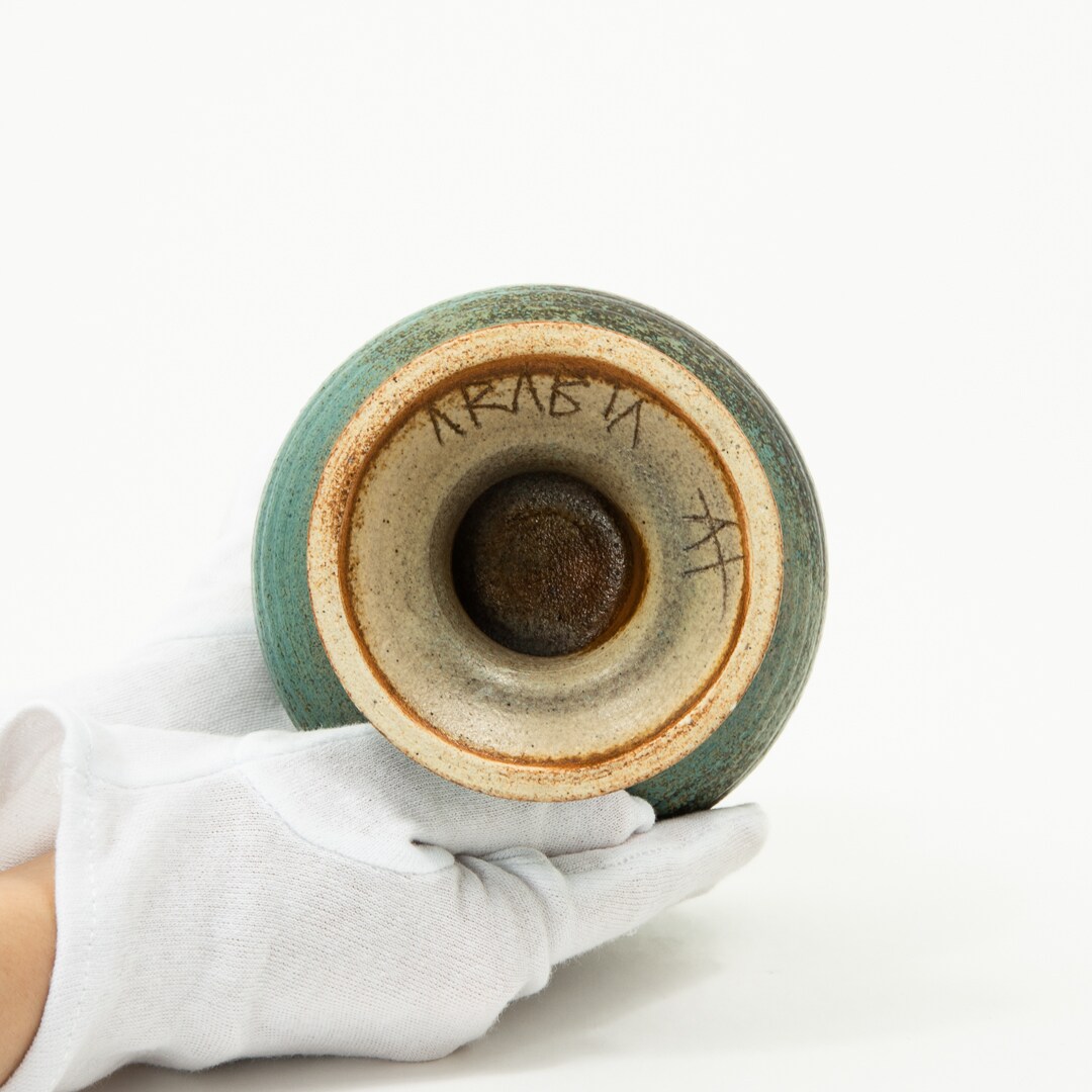 bio 46 Vase Annikki Hovisaari_2.jpg 