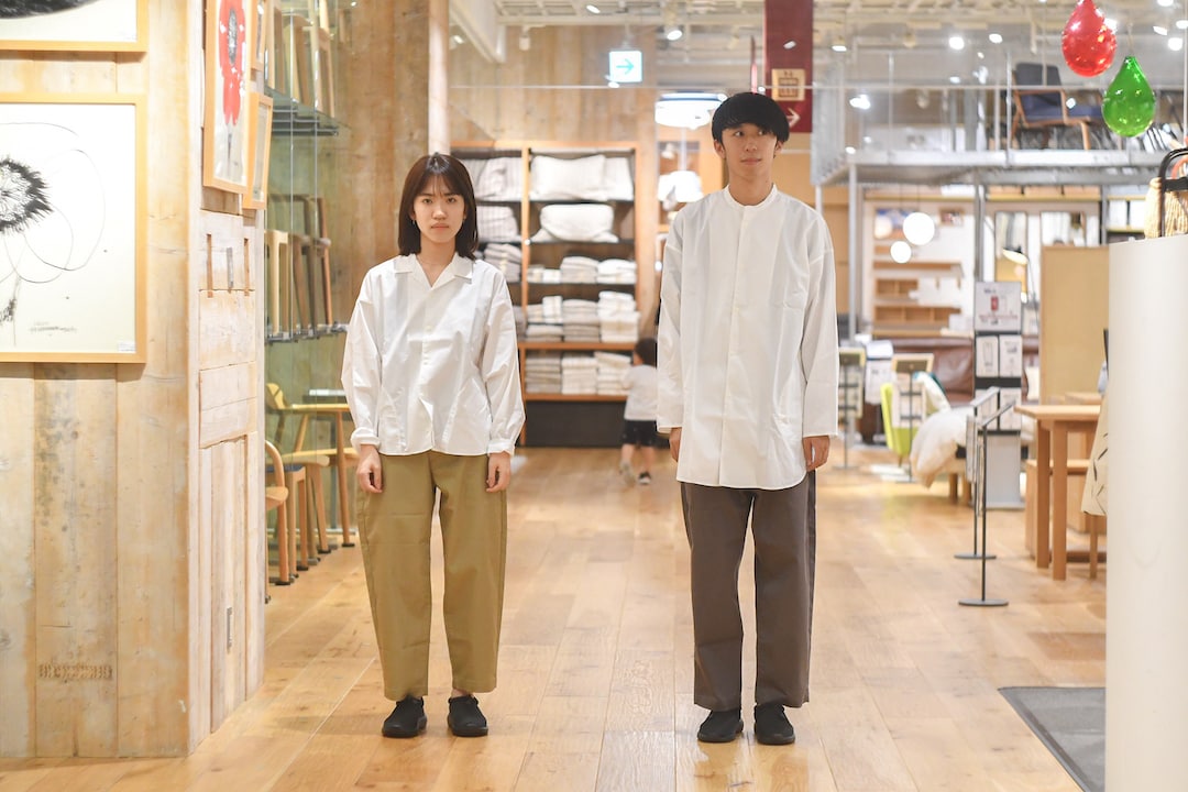 MUJI (無印良品) - ストレッチ高密度織りロングシャツ  ＸＸＳ～ＸＳ オフ白 MUJI (無印良品) - ストレッチ高密度織りロングシャツ XXS