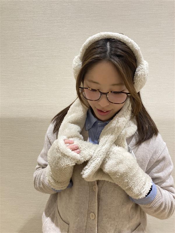 046870-20251219-9903