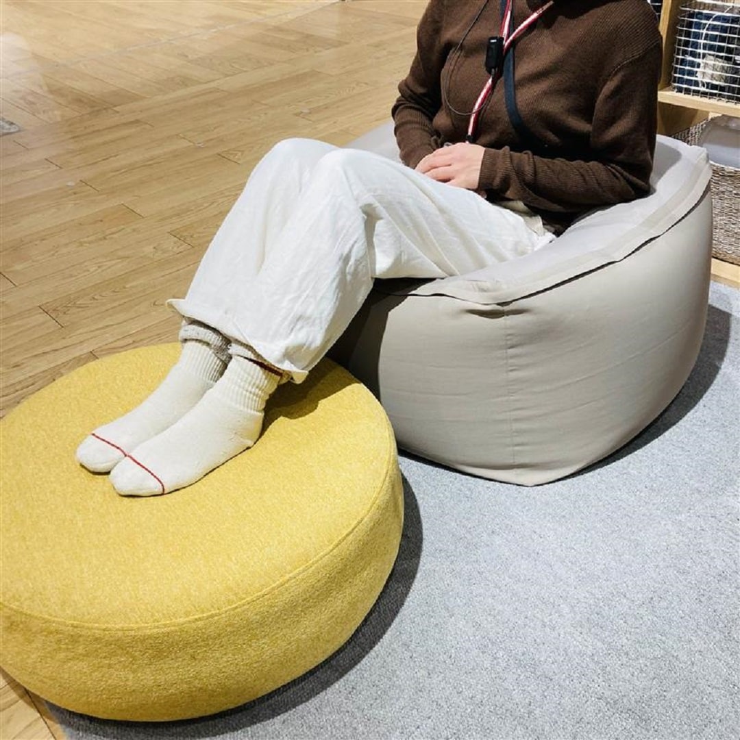 オットマンとしての利用もおすすめです。