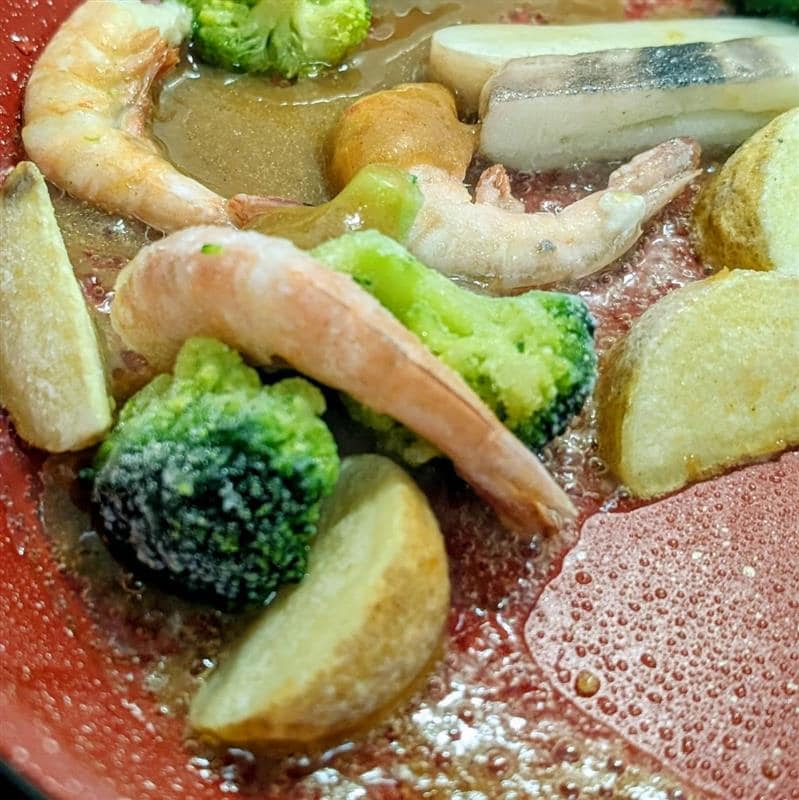 海老といかのアヒージョ中身