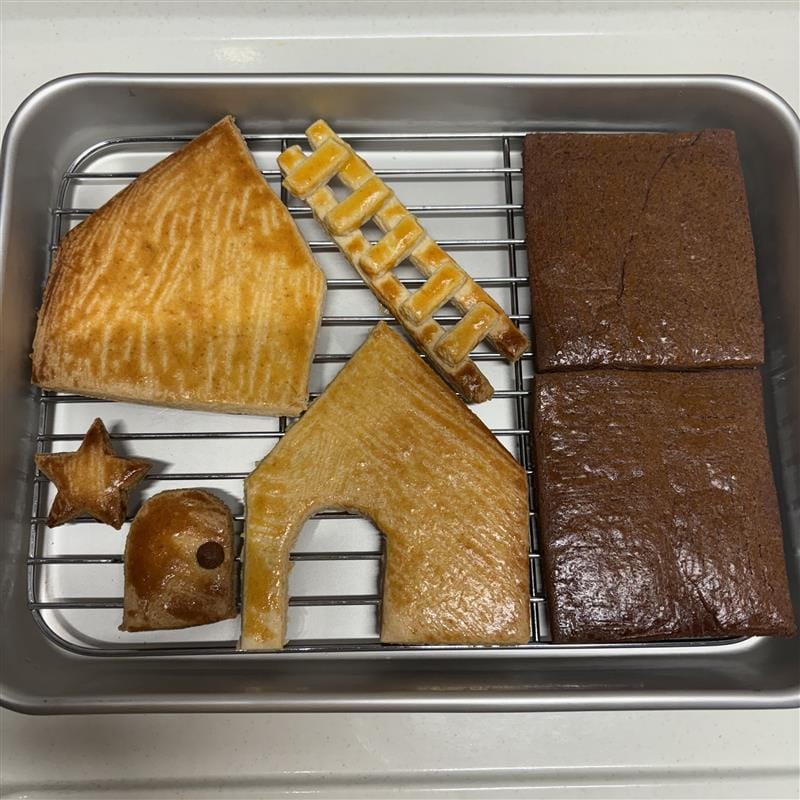 ヘクセンハウス焼き上がったクッキー