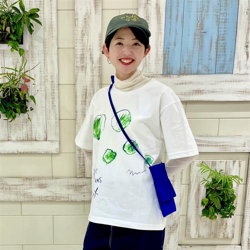 イデーオリジナルTシャツ上半身