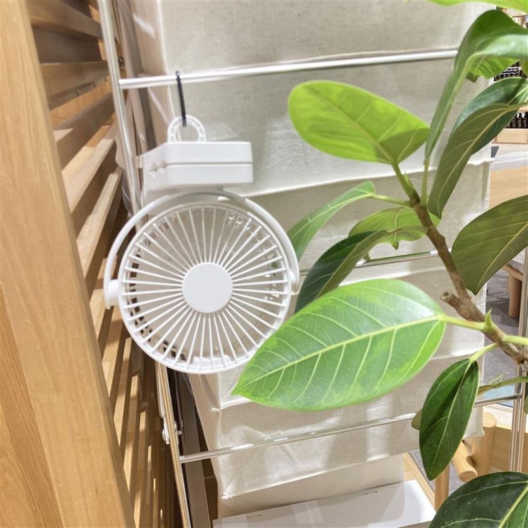 https://contents.muji.com/jp/sites/jp/files/dc0771f6-3f23-4e4e-8974-4631f9e65b04%E3%82%AB%E3%83%A9%E3%83%93%E3%83%8A.jpg