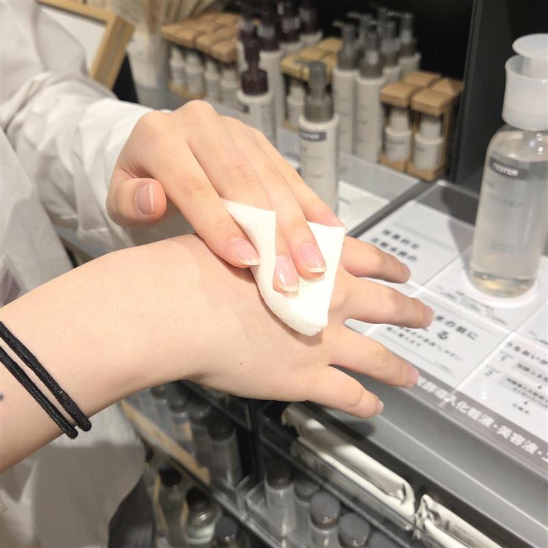 【コープさっぽろしずない】ふきとり化粧水がさらに優しくリニューアル｜スタッフのおすすめ_qcjun3