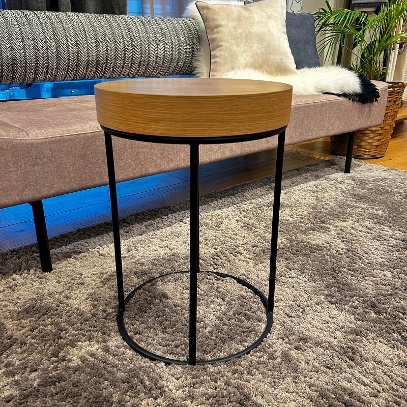 サイドテーブル