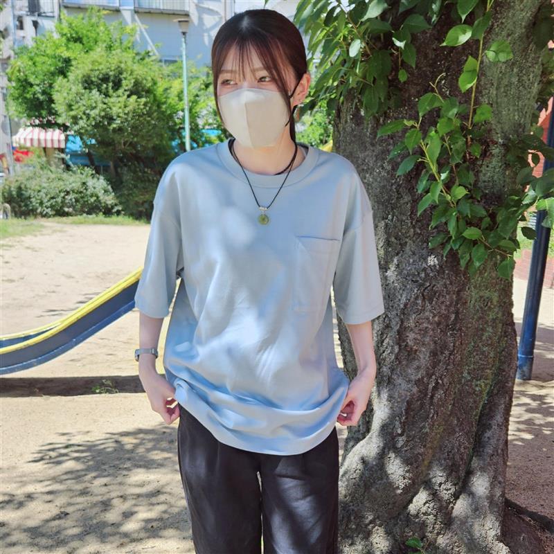 １