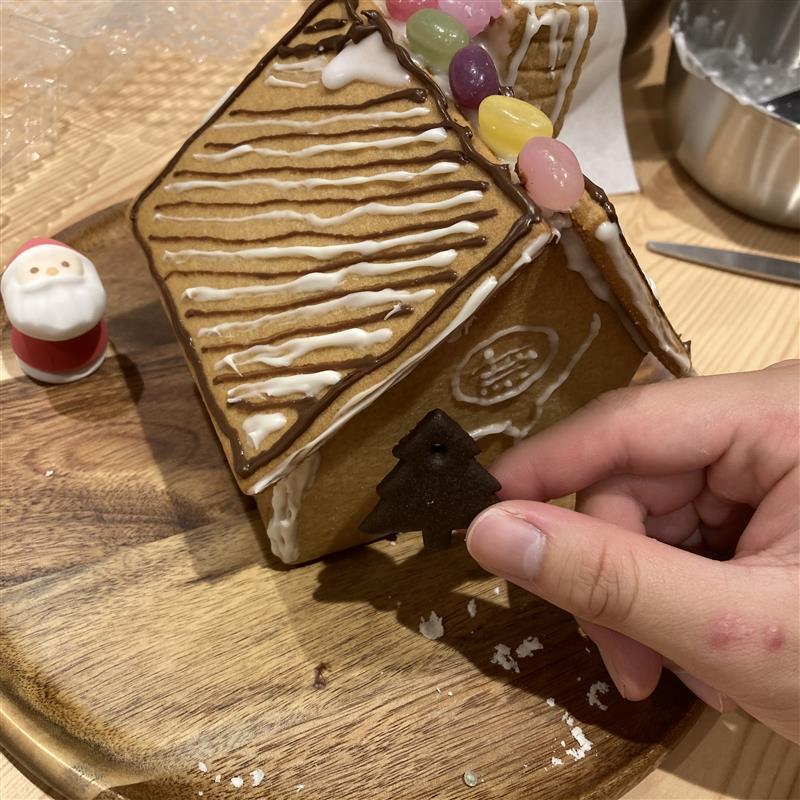 【堅田】ほかのお菓子を載せている写真