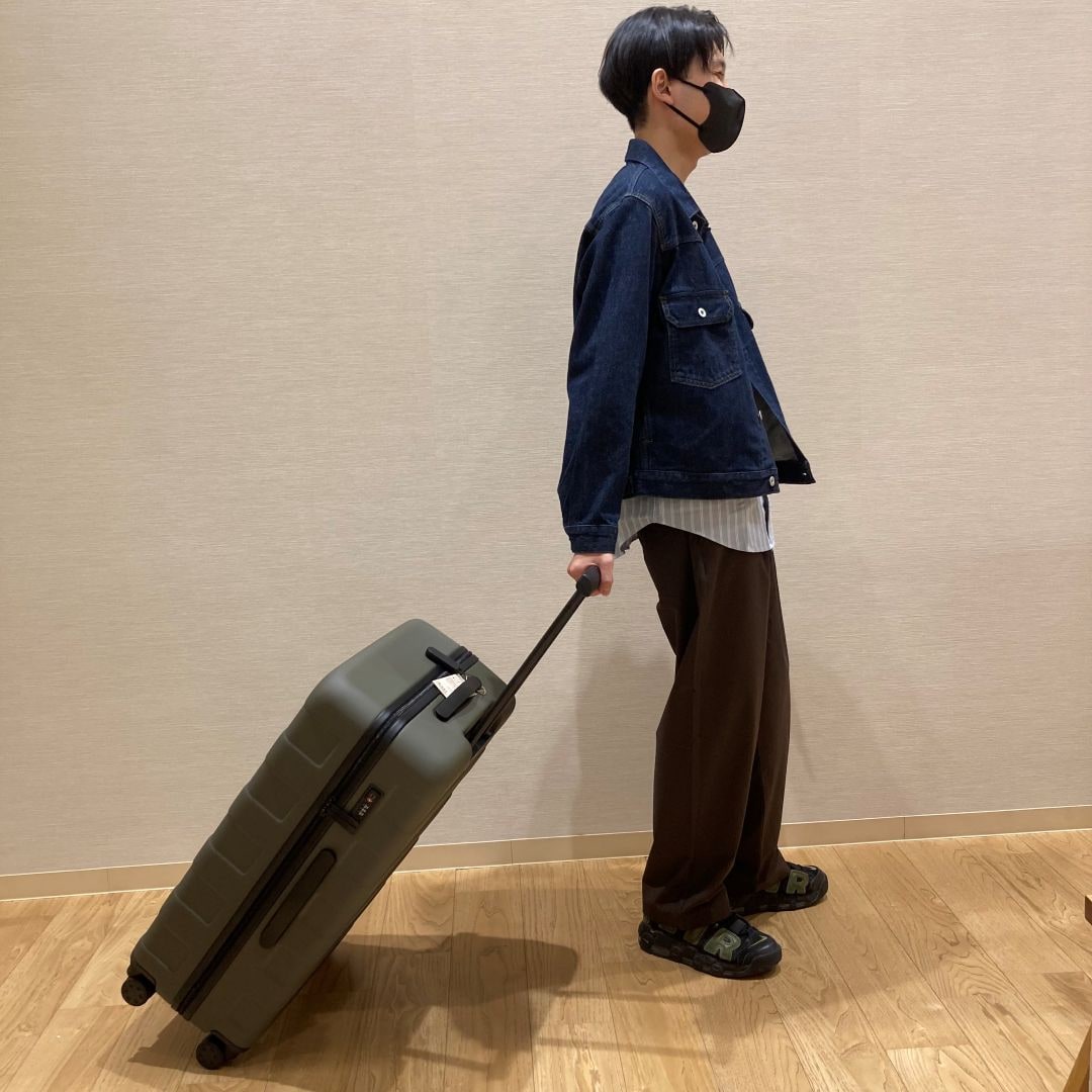【イオンモール福岡】_MJN5oy
