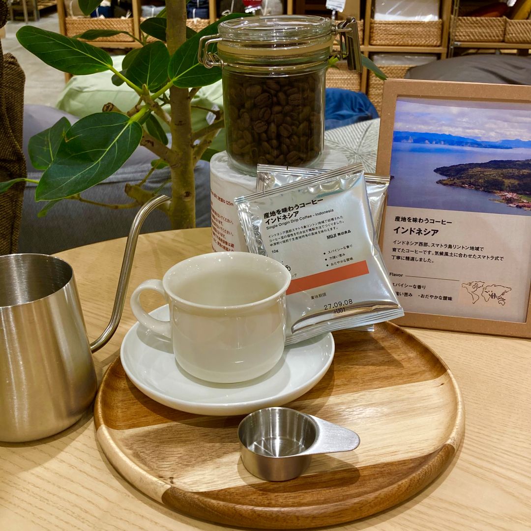 【イオンモール福岡】新商品・産地を味わうコーヒー_7Rfhod